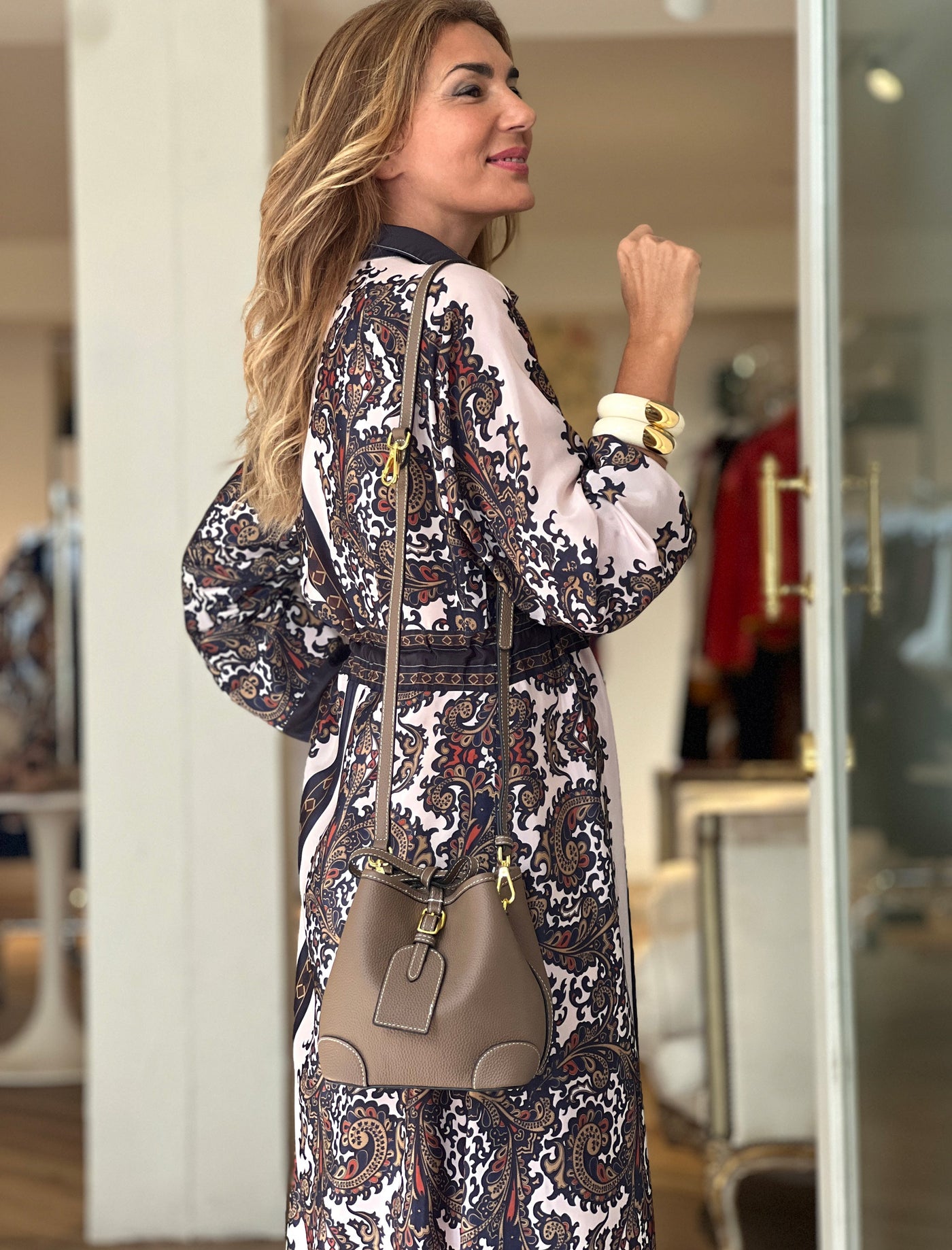 SAQUITO CHIC GRIS TAUPE